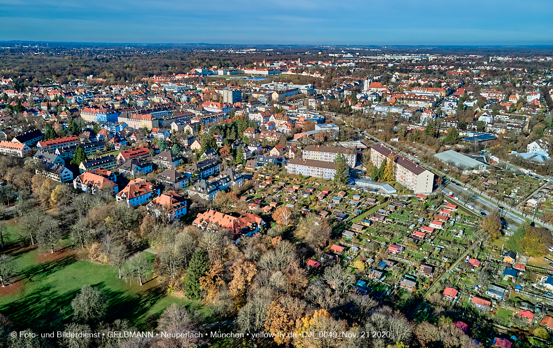 21.11.2020 - Hirschgarten mit Paketposthalle in München